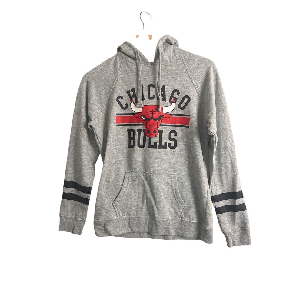 NBA Chicago Bulls Hoodie Womens M Gray Pullover Sweatshirt 4HER